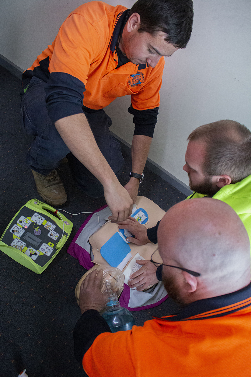 Students Undergoing AED And CPR Training | Professional Diving Services