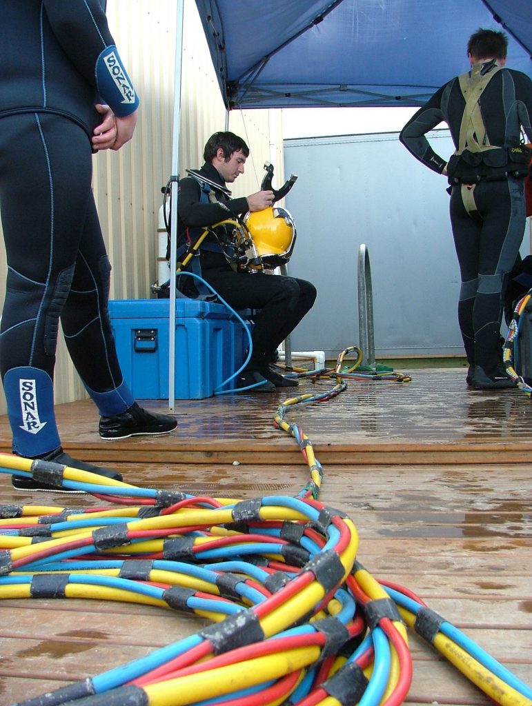 Introduction to occupational diving (7)