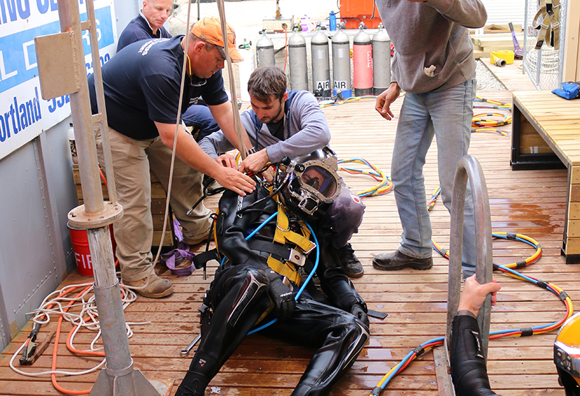 Industrial diver rescue scenario training