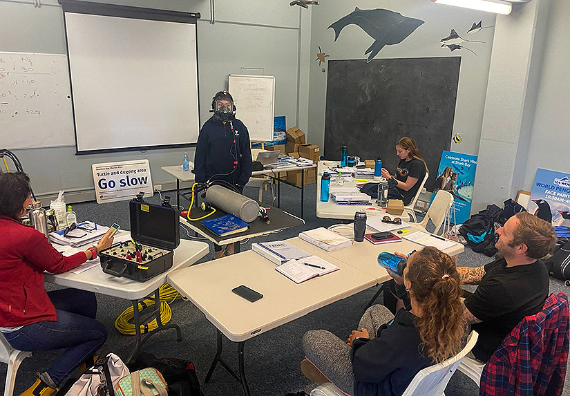 PDTA Sea World Aquarium diver course students